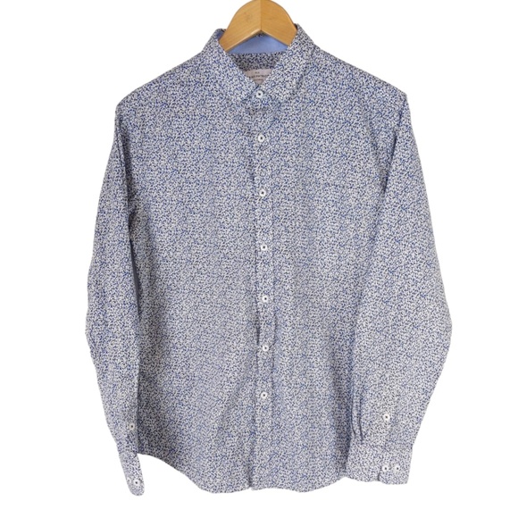 Men's Blue Floral Casual Button Down Shirt - Picture 2 of 9